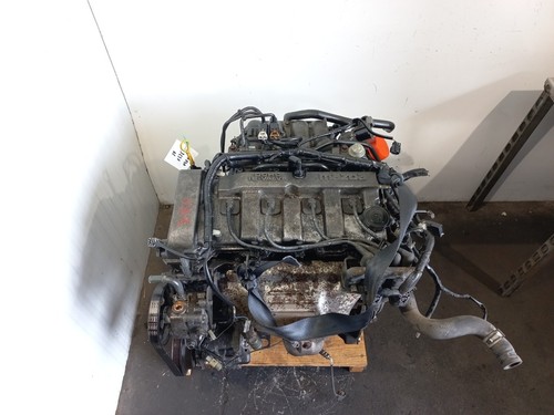 Moteur complet mazda 323 - complet,