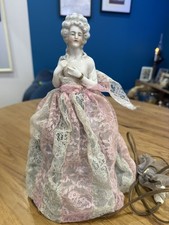 Grande poupee figurine - grande,