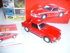 TRIUMPH SPITFIRE MK 2 AVEC HARD TOP VANGUARDS 1/43 NEUVE
