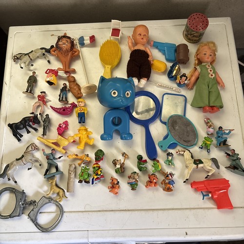 Lot jouets anciens 1970 - lot,
