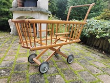 Berceau landeau en bois pour