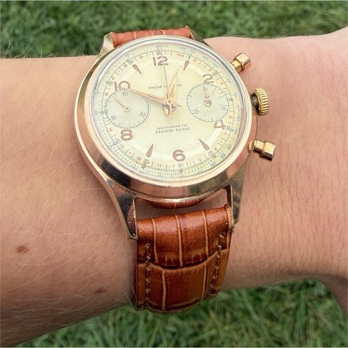 Montre chronographe suisse - montre,