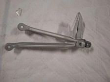 PLATINE ARRIERE GAUCHE TRIUMPH