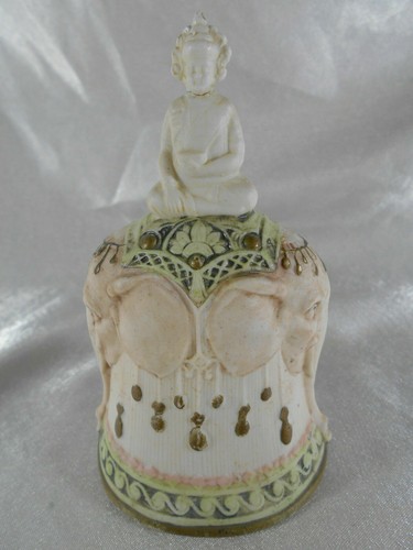 Magnifique cloche figurine - magnifique,
