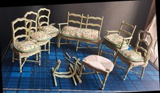 très joli salon pour poupée