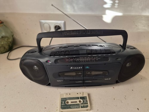 Boombox brandt 780 - kr,