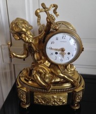 Pendule bronze XXéme style