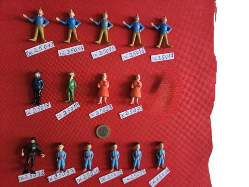 Figurine abîmée - (95),