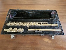 Yamaha YFL-225NII Flute With