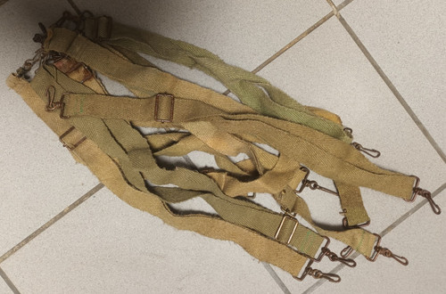 Une sangle ventrale toile - une,