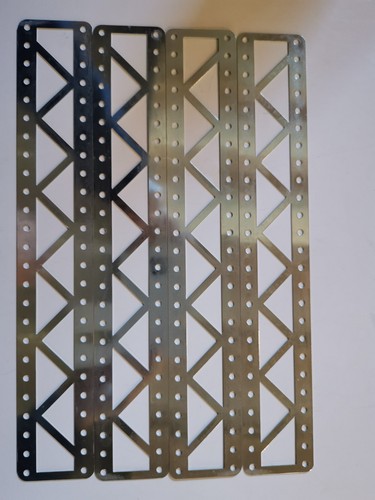 Meccano lot longrines 25 - ,