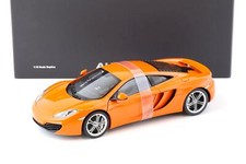 1:18 AUTOart McLaren 12C Coupé 2011 Orange Métallique 76006
