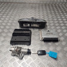 Skoda Fabia 3 TDI 105 2010 1.9 diesel ignition barrel key transponder engine ecu