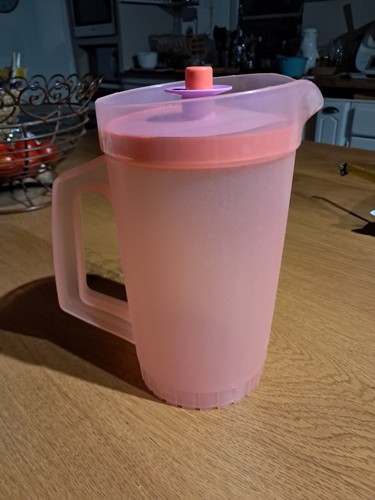 Carafe tupperware - carafe,