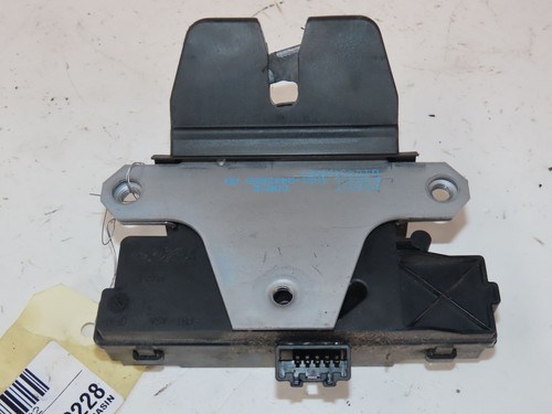 Serrure hayon volvo v50 - serrure,