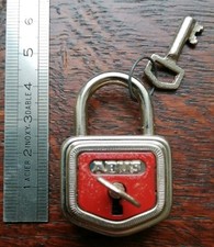 T3- Ancien petit cadenas ABUS