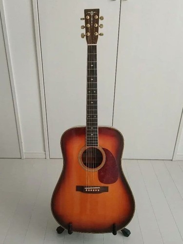 Guitare acoustique vintage