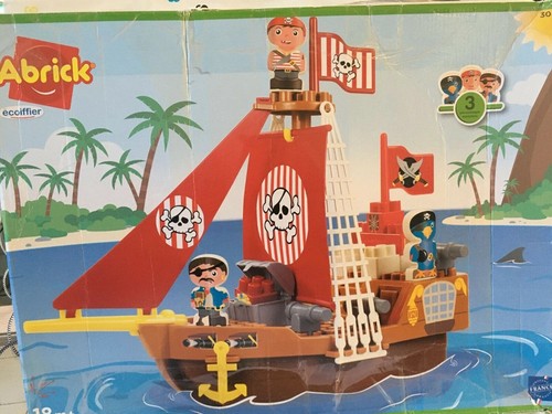 Grand bateau pirate abrick - grand,