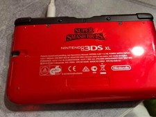 Nintendo 3DS XL Console et Super Smash Bros Édition Limitée Pack - Rouge (2014)