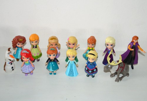 Lot figurines posables - lot,