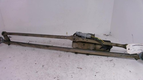 Moteur essuie glace avant
