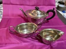 service à the métal argenté