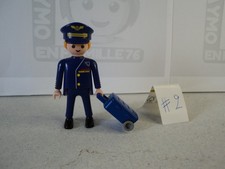 PLAYMOBIL vintage city life avion homme pilote de ligne du set 4310 de 2006 #2