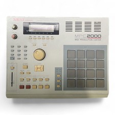 AKAI professional MPC2000 MIDI PRODUCTION CENER Used