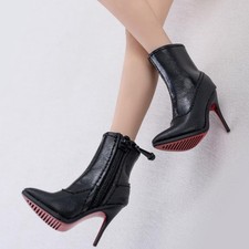 Bottines courtes miniatures à