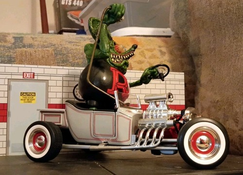 Rat fink ford t bucket - ,
