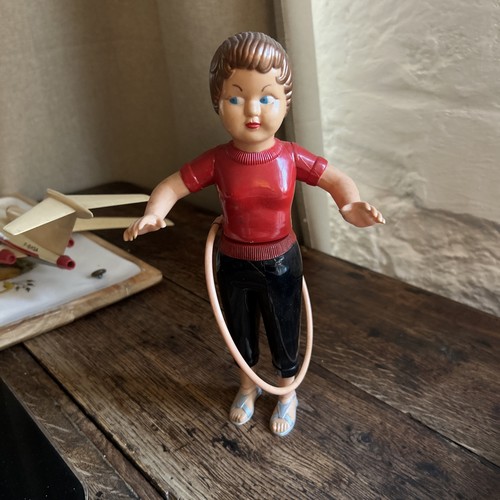 Poupée hula hop très - cm,