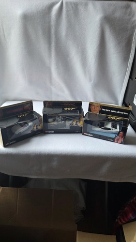 Corgi james bond collection - james,
