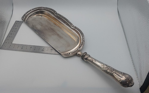 Ancienne grande pelle - , /