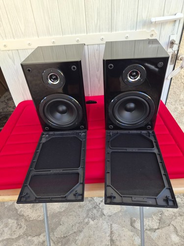 Paire enceintes hitachi - paire,