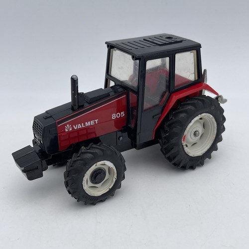 Britains 9515 valmet - 1/32,