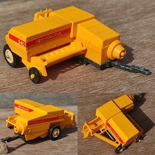 Britains New Holland 940 Hay