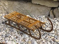 Traîneau en rouille noble