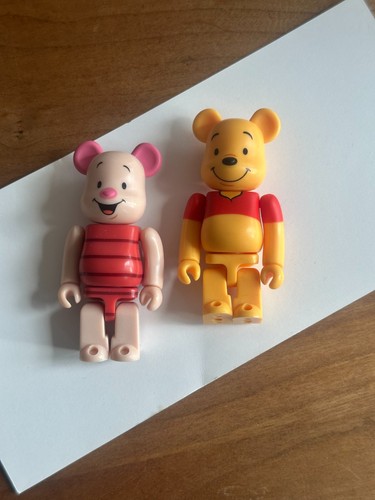 Lot bearbrick 100 winnie - 100%,