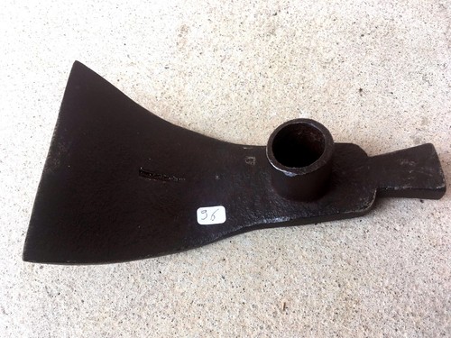 Old tool outil - tool,