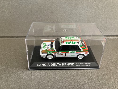 Voiture miniature lancia delta - voiture,