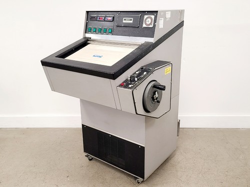 Instrument bright cryostat - instrument,