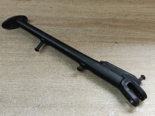 UNE BEQUILLE LATERALE MOTO