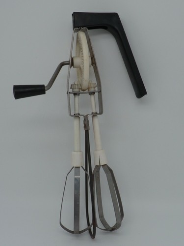 Ancien batteur cuisine - ancien,