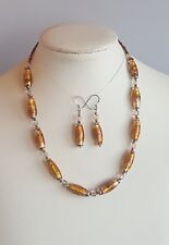 Collier et boucles d'oreilles