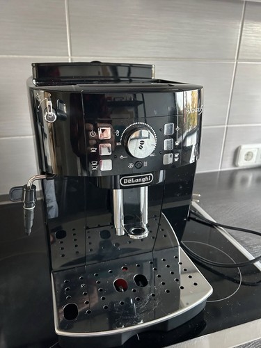 Longhi magnifica machine - de'longhi,