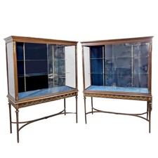 Paire de vitrine d'exposition