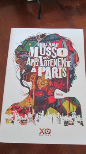 Livre un appartement - un, à