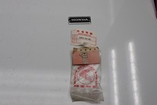 NOS NEW Honda GL1000 77-79 EMBLEM,HEAD COVER  12312-371-611