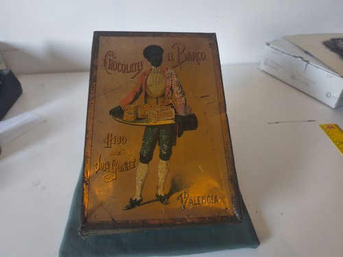 Ancienne boite publicitaire - boite,