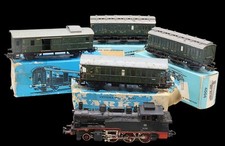 HO MARKLIN train - locomotive 130 and 1 car and 3 cars / antique toy